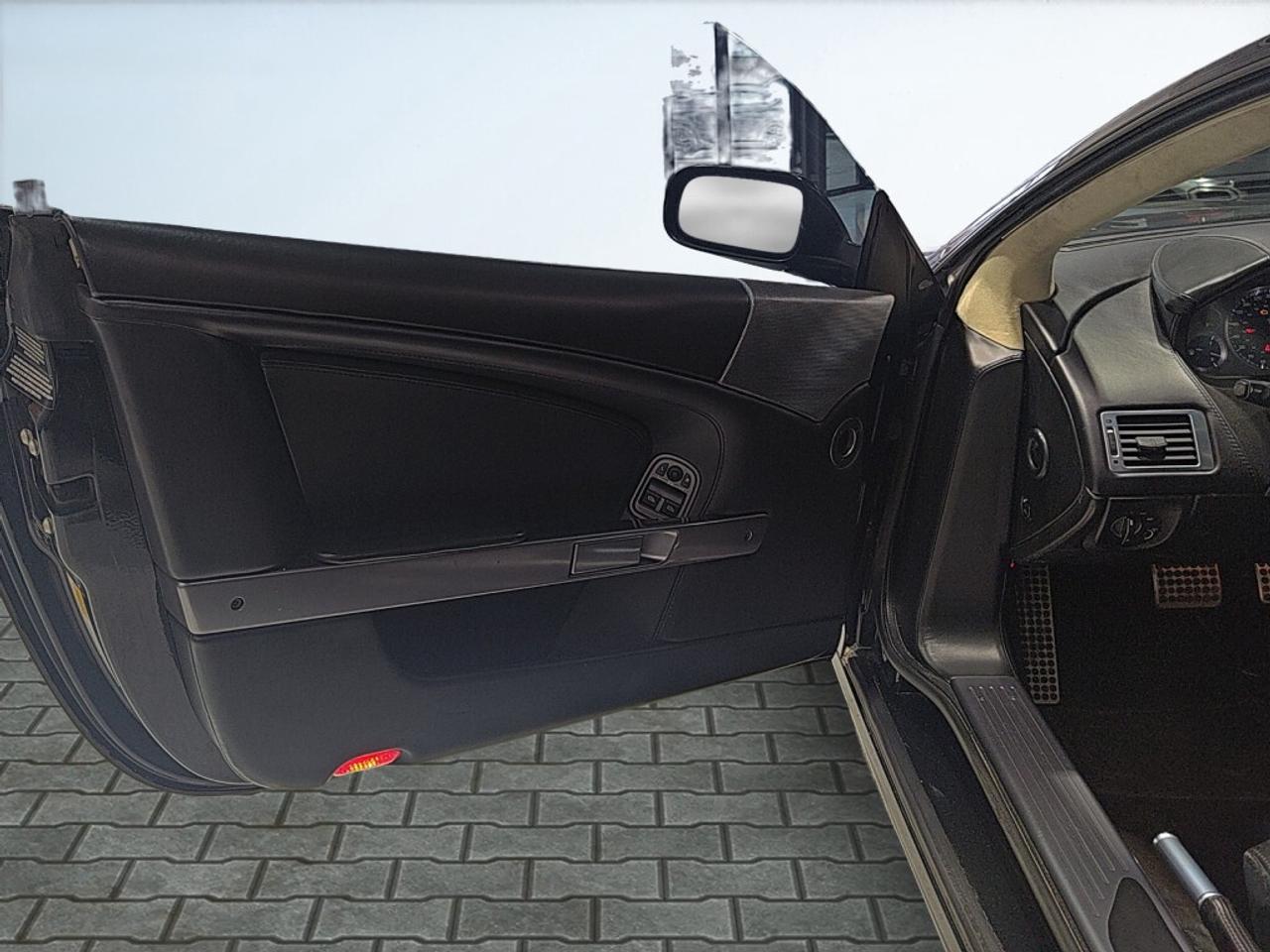 2005 Aston Martin DB9 V12/ The real Deal/ Very Well maintained / Own it Photo