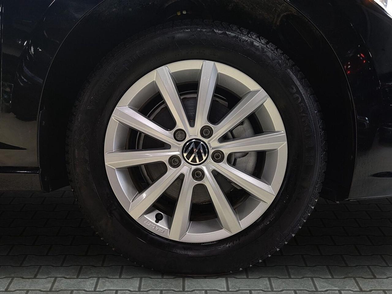 2023 Volkswagen Jetta Highline/Leather/Sunroof/NAVI/Lane Assist/Android Photo