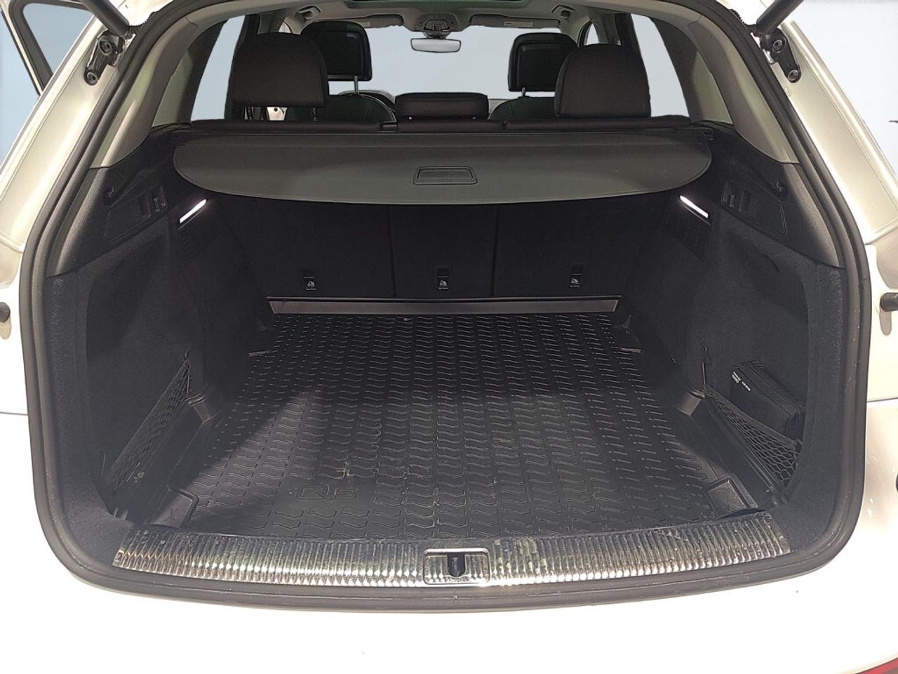 2020 Audi Q5 Progressiv 45 TFSI quattro/ NAVi/Leather/Sunroof/C Photo