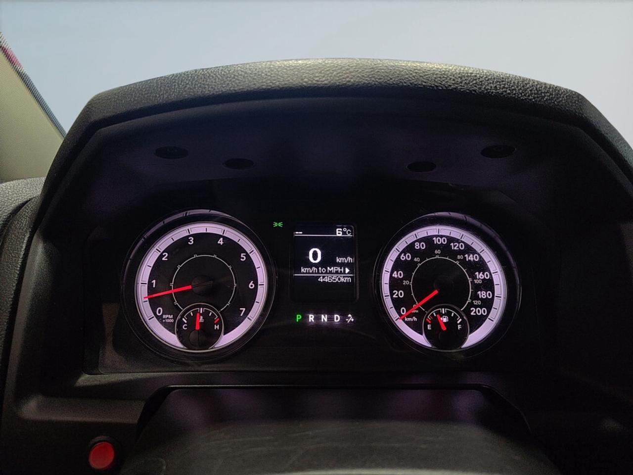 2023 RAM 1500 Classic SLT/5.7L HEMI /NAVI/Android/Big Screen/Clean Carfa Photo