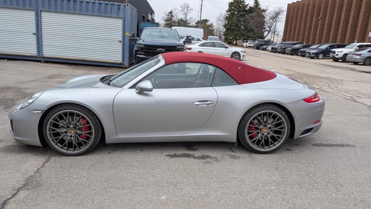 2017 Porsche 911 Carrera S / Exceptionally maintained/Excellent Con Photo