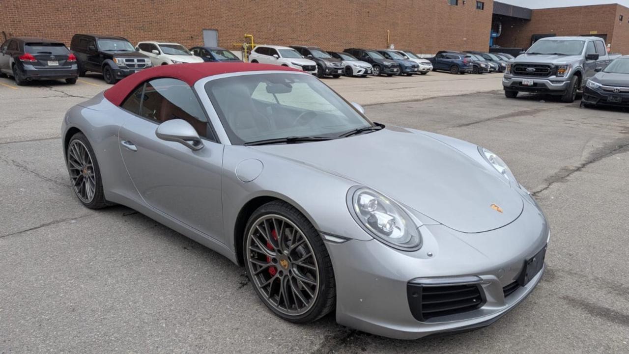 2017 Porsche 911 Carrera S / Exceptionally maintained/Excellent Con Photo