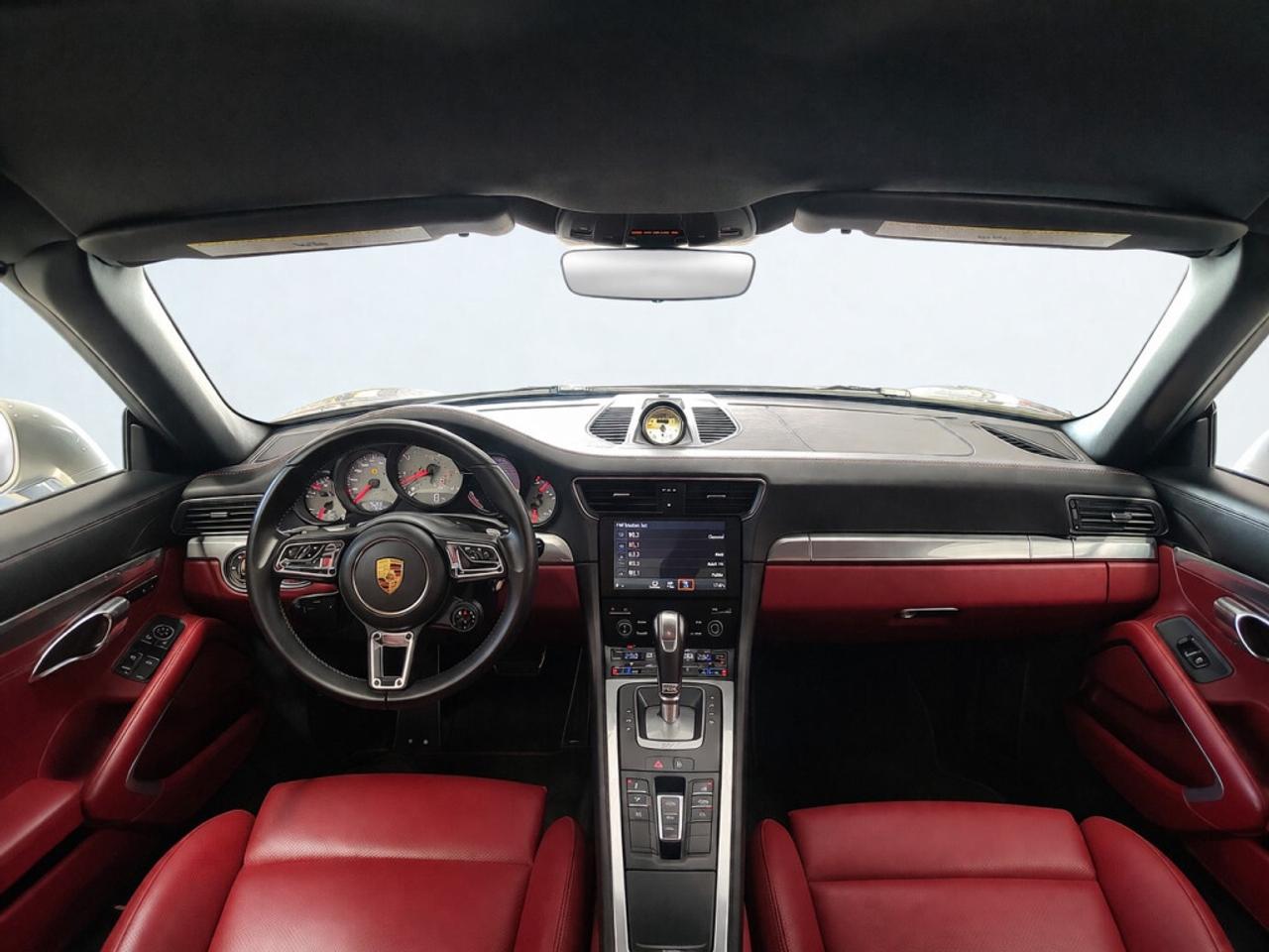2017 Porsche 911 Carrera S / Exceptionally maintained/Excellent Con Photo