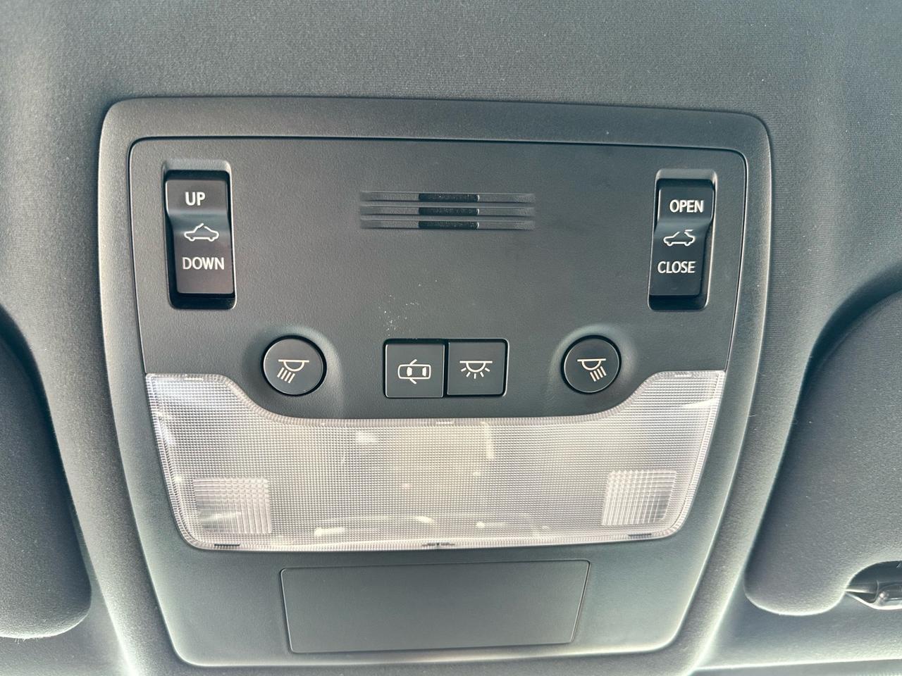 2016 Lexus IS IS 350 ~ F-SPORT ~ AWD ~ 3.5L ~ CERTIFIED Photo