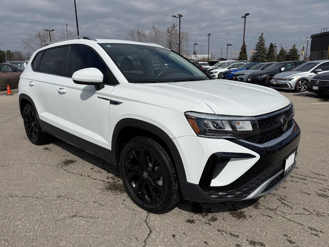 2022 Volkswagen Taos Comfortline 1.5T 7sp at DSG w/ Tip 4M Alloy Wheels Photo