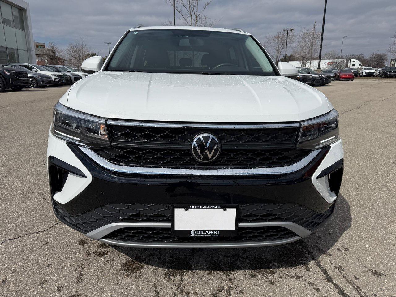 2022 Volkswagen Taos Comfortline 1.5T 7sp at DSG w/ Tip 4M Alloy Wheels Photo