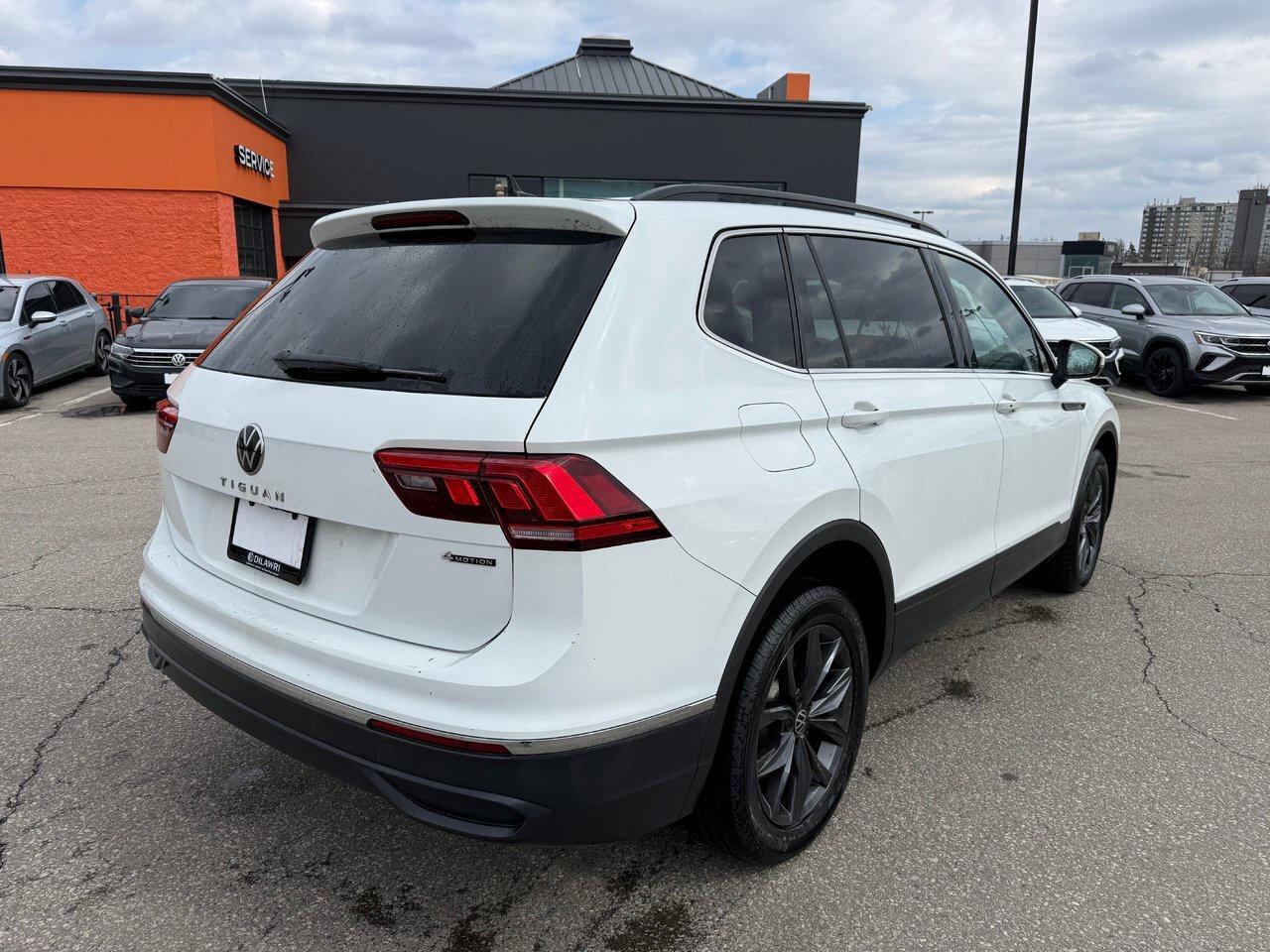 2023 Volkswagen Tiguan Comfortline 2.0T 8sp at w/Tip 4M Alloy Wheels  Rem Photo