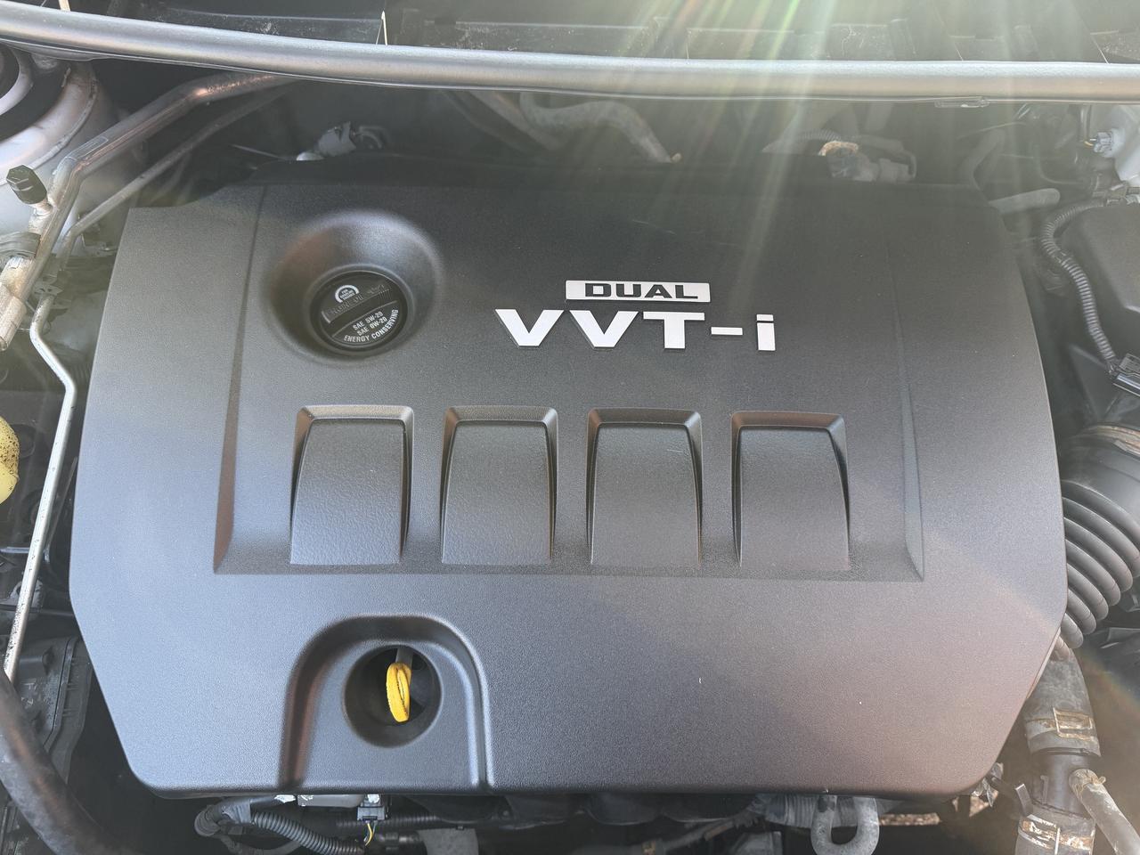 2010 Toyota Matrix 4dr Wgn Auto FWD !! CAR FAX CLEAN !! CERTIFIED !! Photo