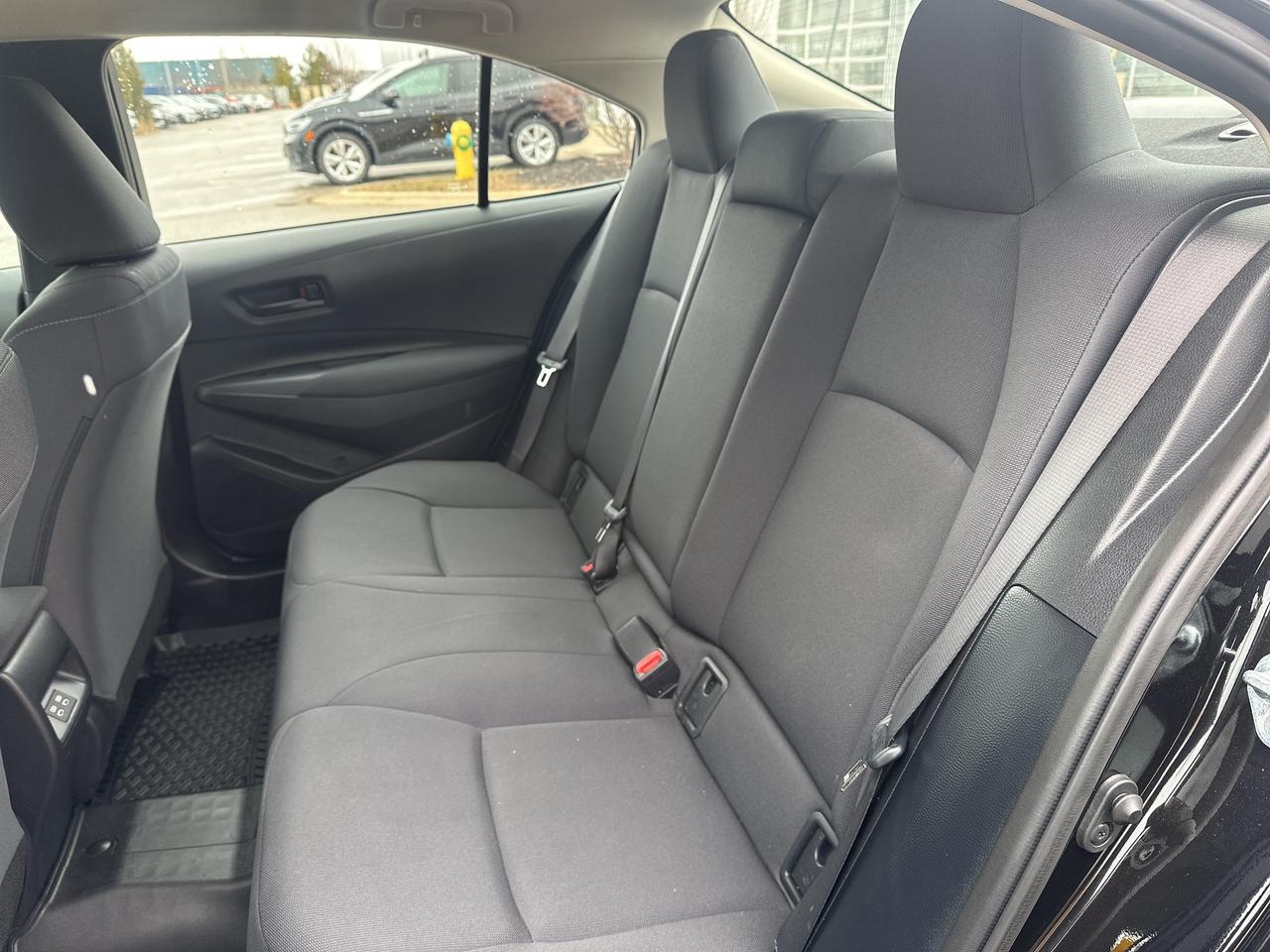 2023 Toyota Corolla LE CVT Photo