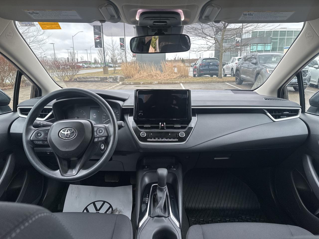 2023 Toyota Corolla LE CVT Photo