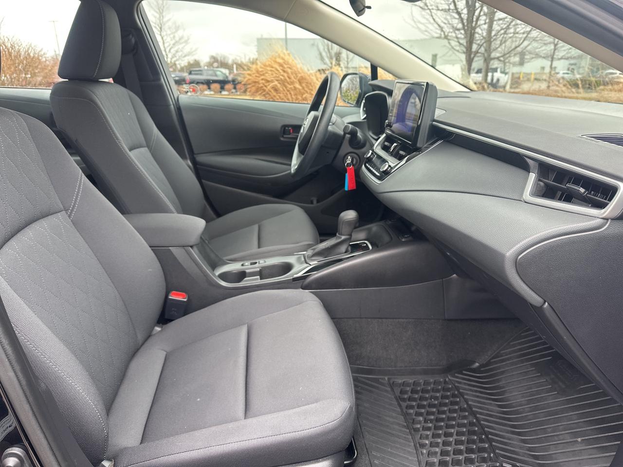 2023 Toyota Corolla LE CVT Photo