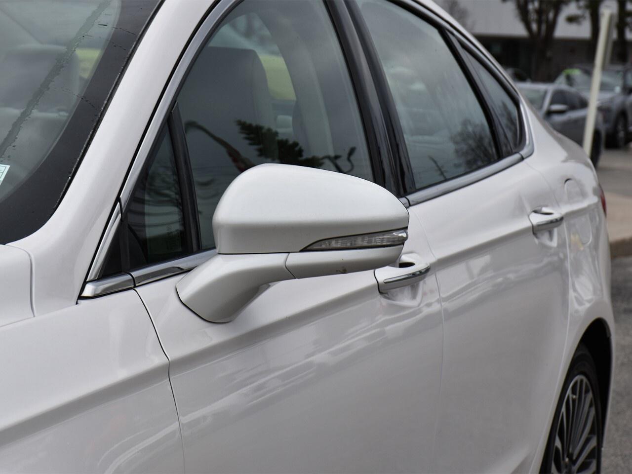 2018 Ford Fusion Hybrid TITANIUM FWD, FUEL SAVER, GREAT CONDINTION Photo