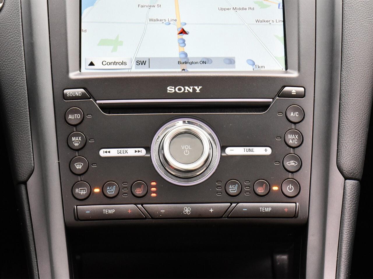 2018 Ford Fusion Hybrid TITANIUM FWD, FUEL SAVER, GREAT CONDINTION Photo