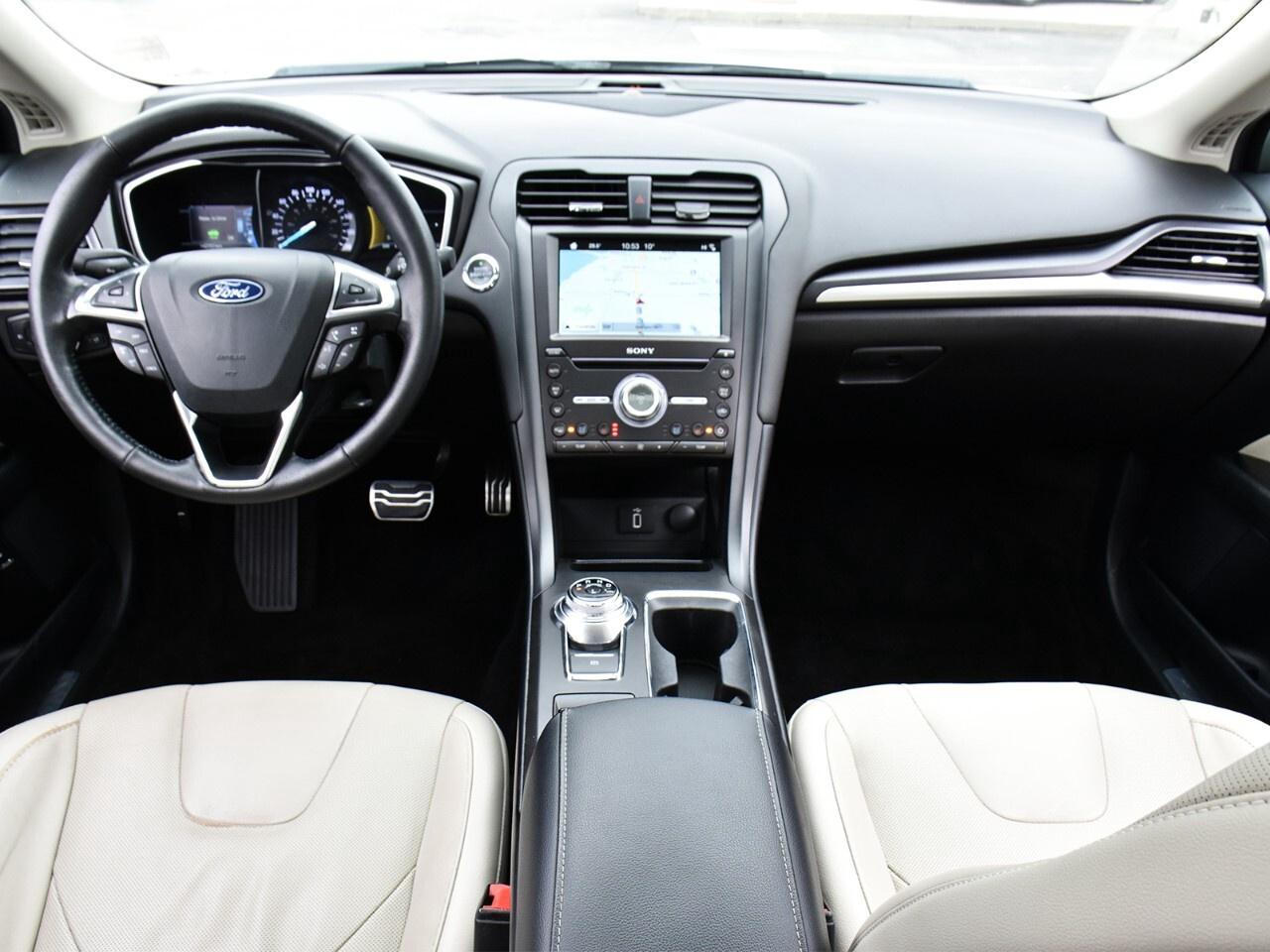 2018 Ford Fusion Hybrid TITANIUM FWD, FUEL SAVER, GREAT CONDINTION Photo