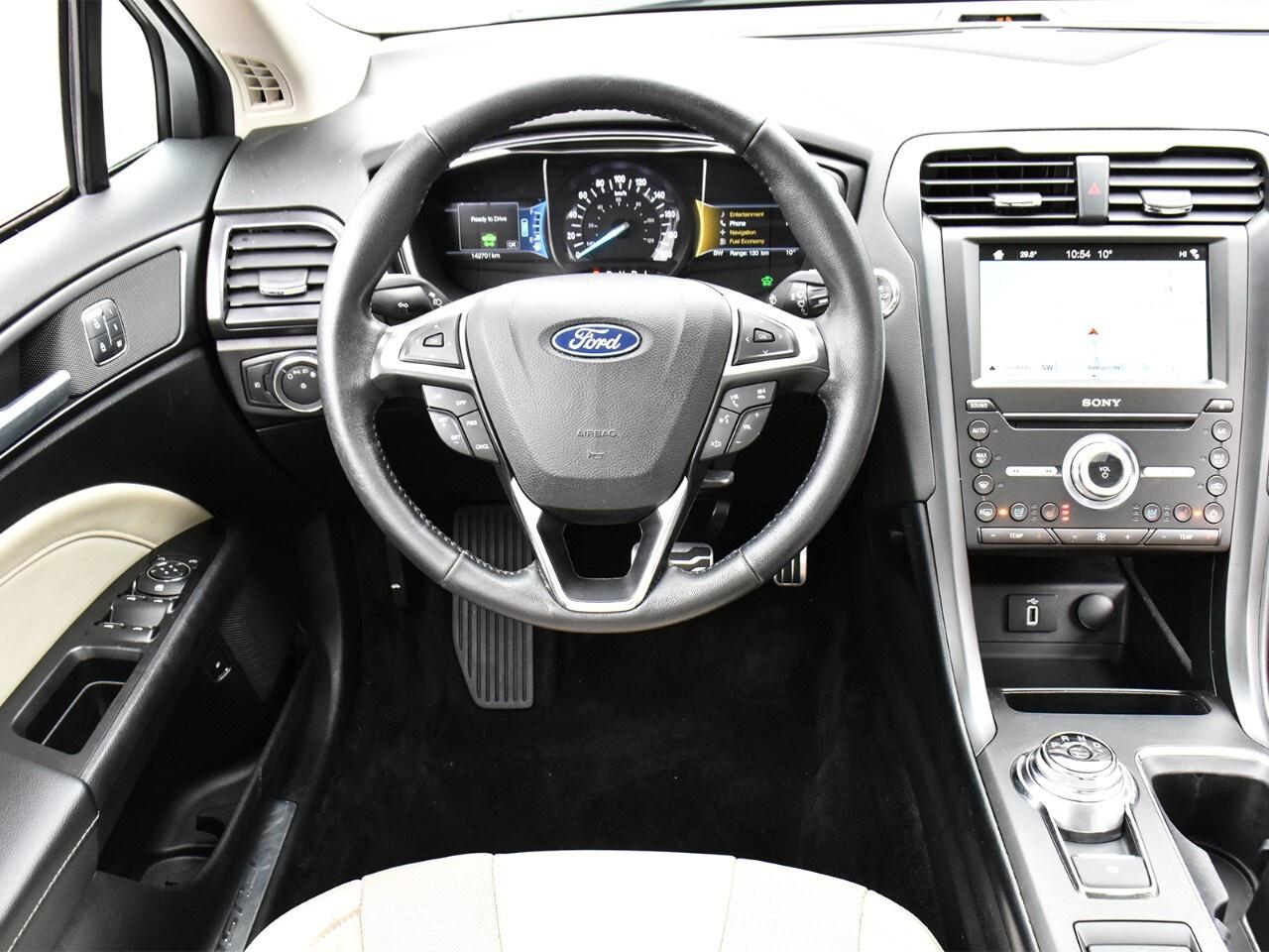 2018 Ford Fusion Hybrid TITANIUM FWD, FUEL SAVER, GREAT CONDINTION Photo