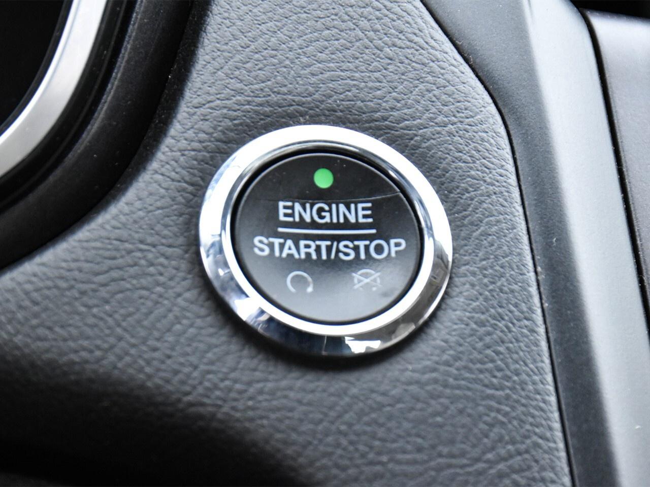 2018 Ford Fusion Hybrid TITANIUM FWD, FUEL SAVER, GREAT CONDINTION Photo