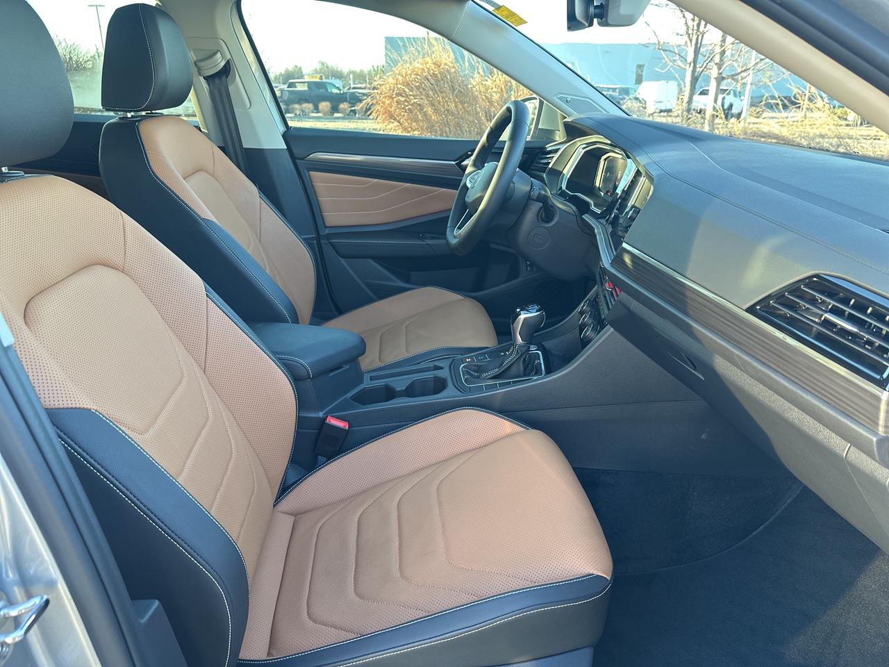 2024 Volkswagen Jetta Highline auto Photo