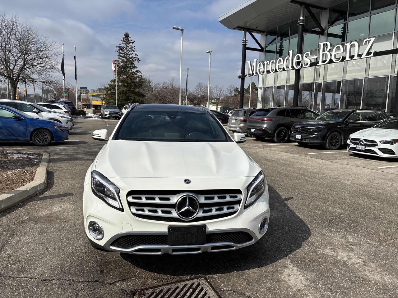 2019 Mercedes-Benz GLA-Class GLA250 4MATIC Navi Panoramic Sunroof Photo