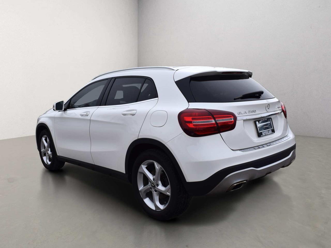 2019 Mercedes-Benz GLA-Class GLA250 4MATIC Navi Panoramic Sunroof Photo