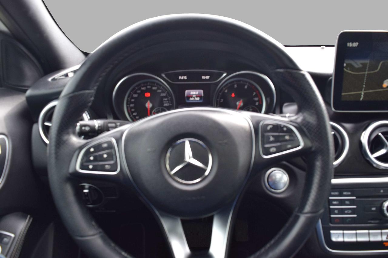 2019 Mercedes-Benz GLA-Class GLA250 4MATIC Navi Panoramic Sunroof Photo