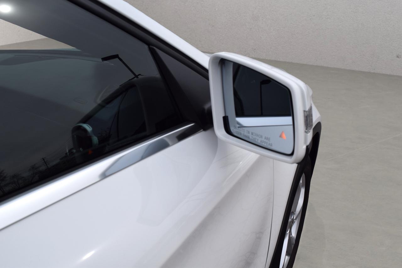 2019 Mercedes-Benz GLA-Class GLA250 4MATIC Navi Panoramic Sunroof Photo
