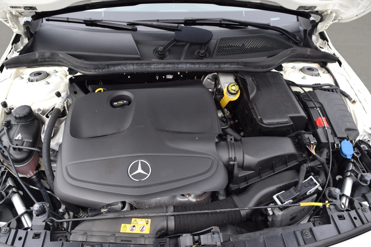 2019 Mercedes-Benz GLA-Class GLA250 4MATIC Navi Panoramic Sunroof Photo