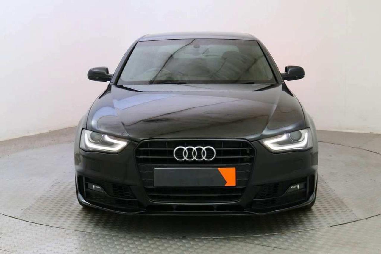 2015 Audi A4 Technik Plus S line AWD Photo