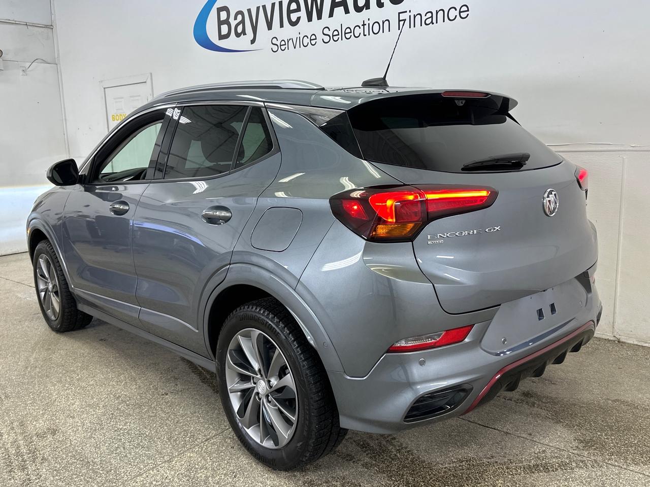 2022 Buick Encore GX Essence All-Wheel Drive Photo4