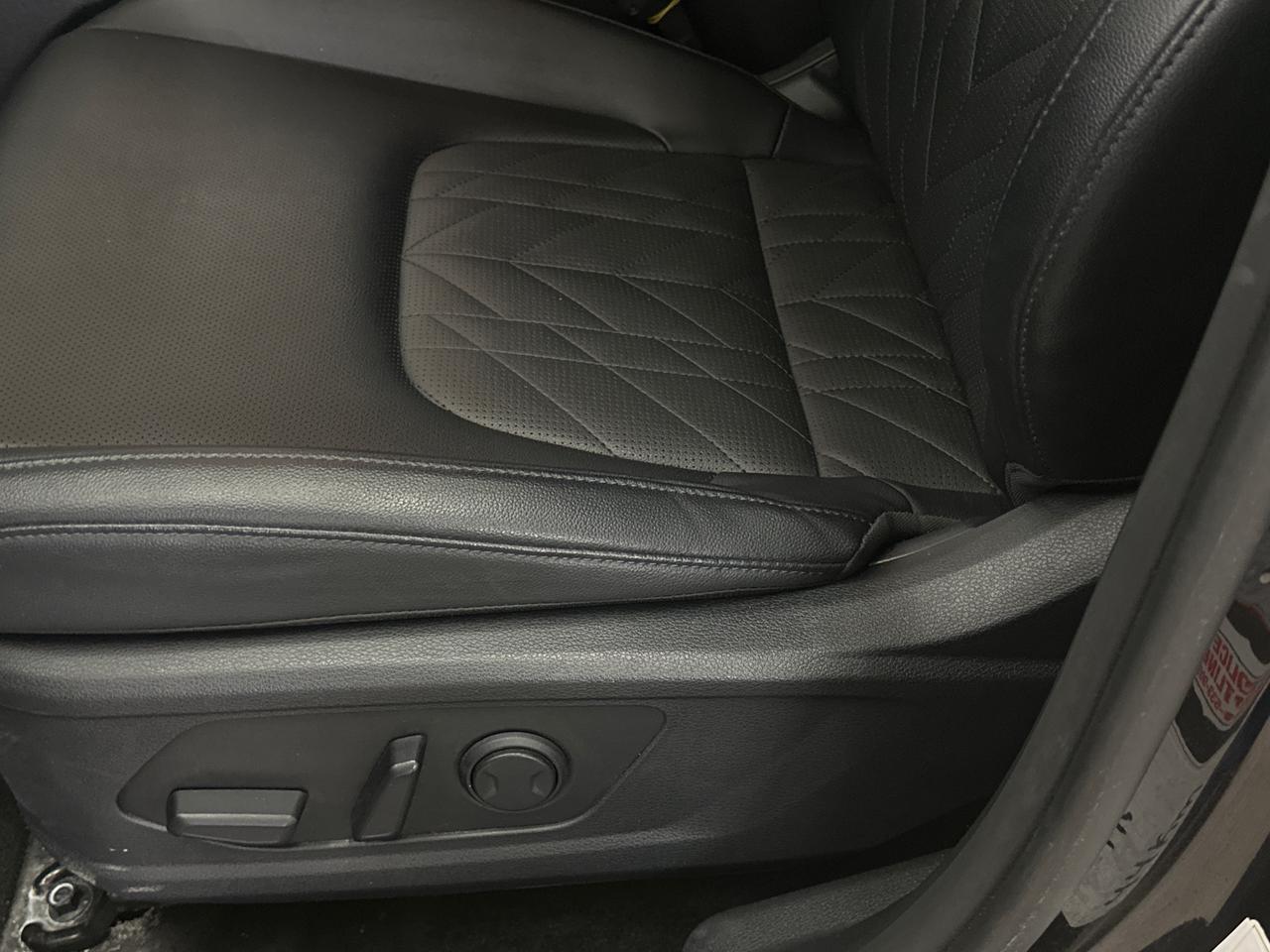 2025 Kia Sportage X-Line 4dr All-Wheel Drive Photo