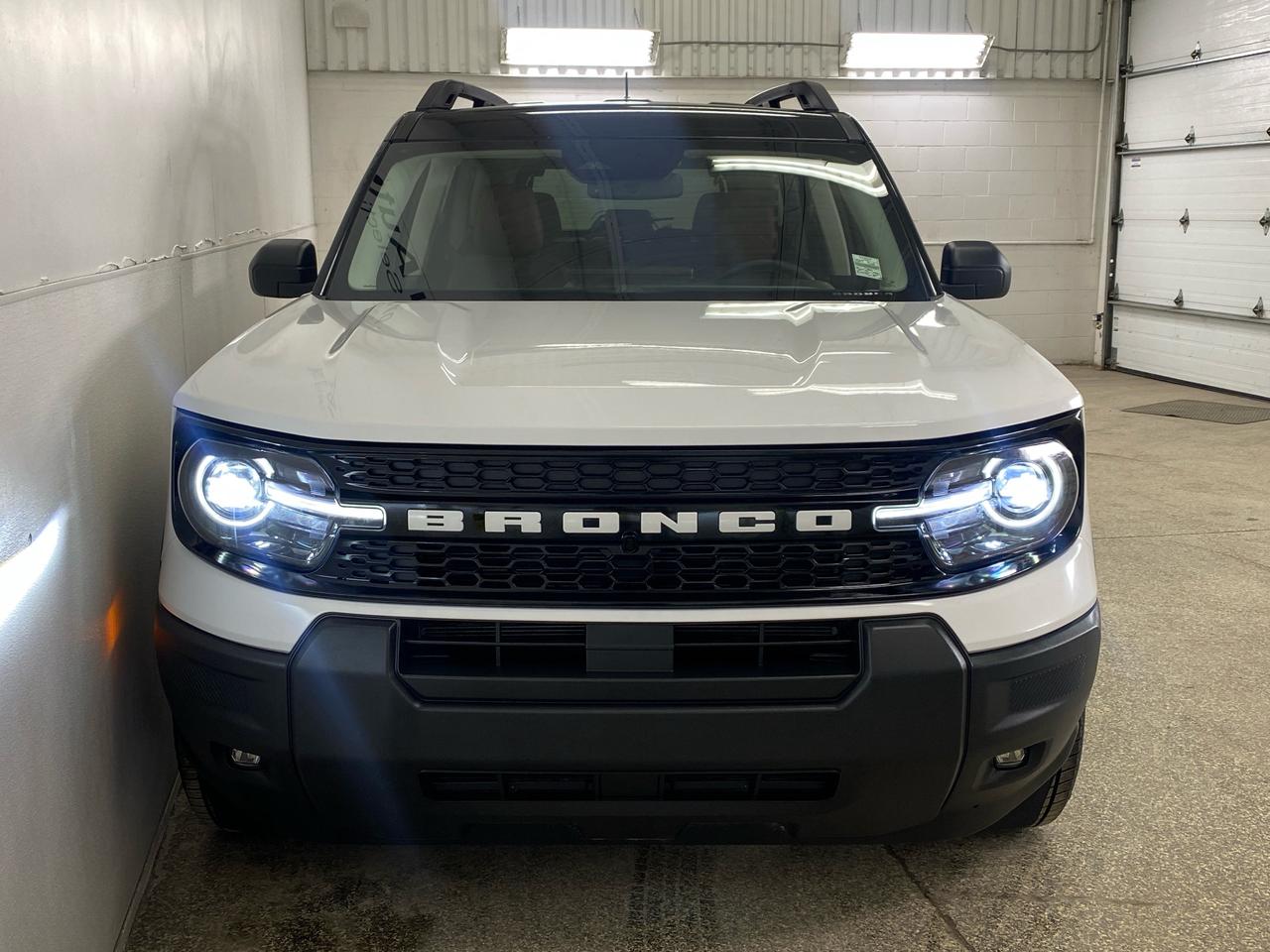 2025 Ford Bronco Sport Outer Banks 4dr 4x4 Photo