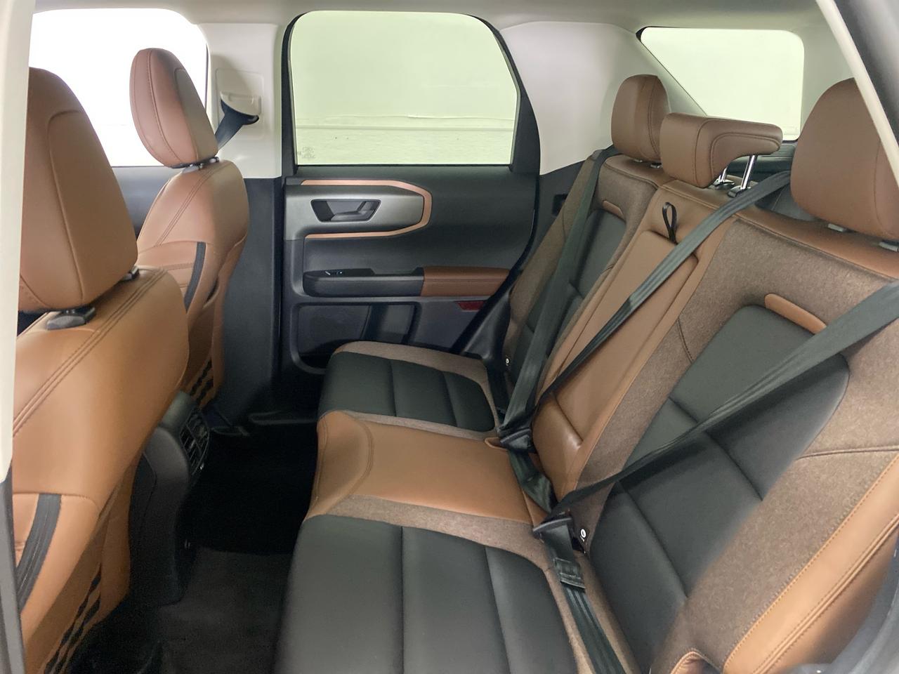 2025 Ford Bronco Sport Outer Banks 4dr 4x4 Photo