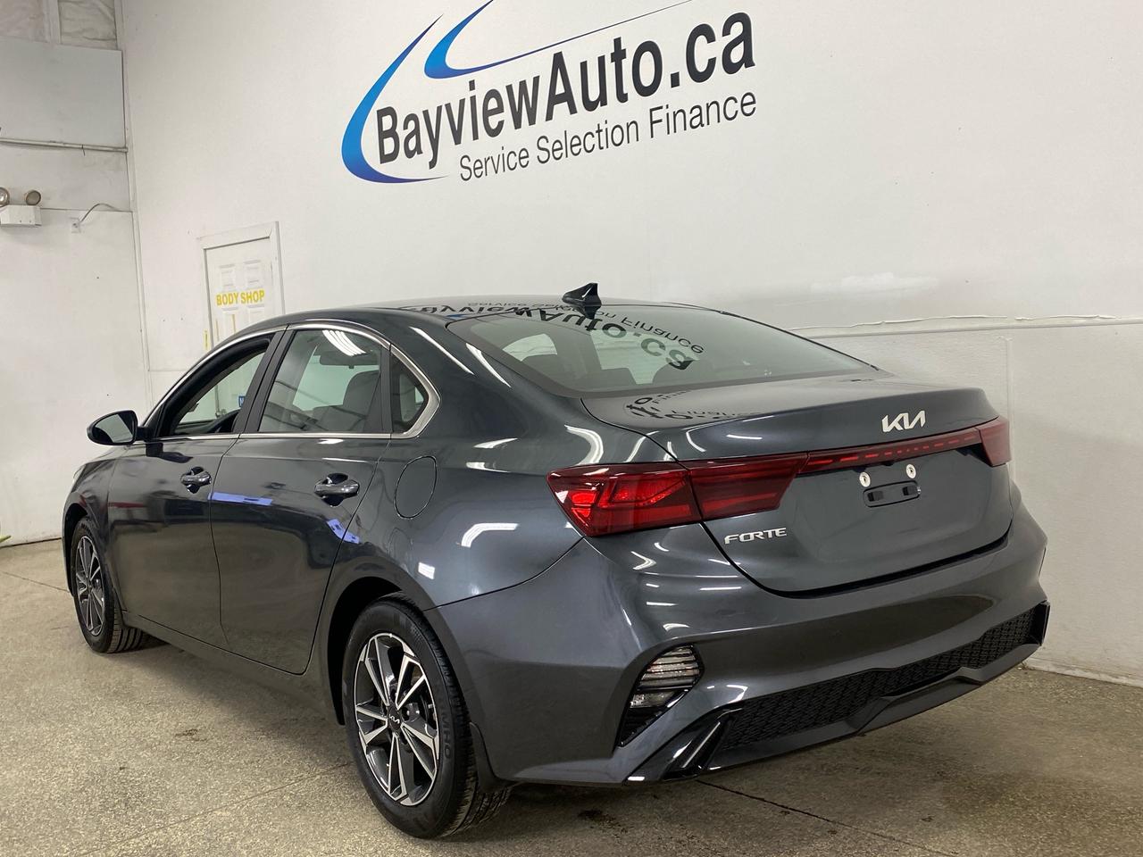 2023 Kia Forte EX 4dr Sedan Photo4