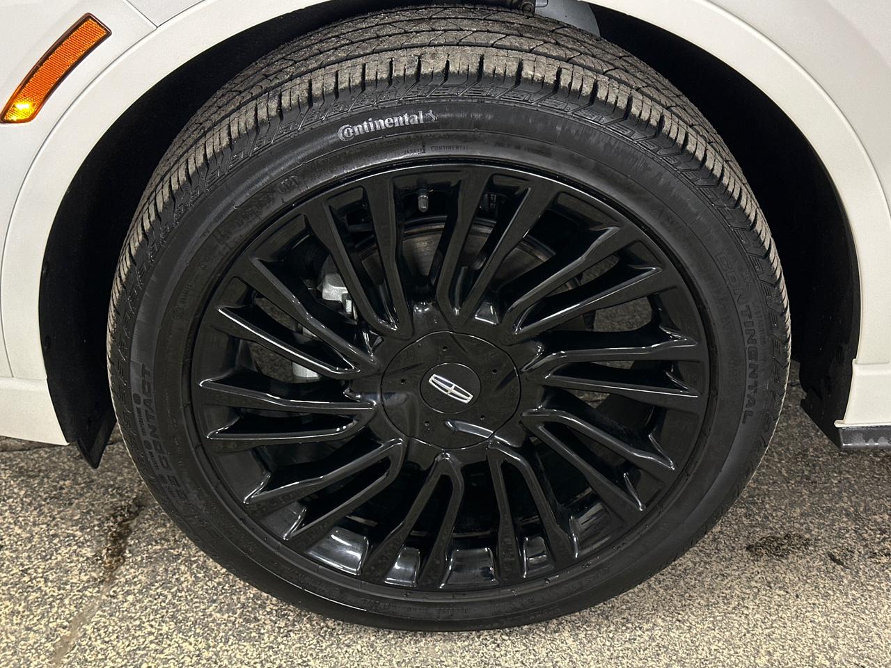 2022 Lincoln Corsair Reserve 4dr All-Wheel Drive Photo