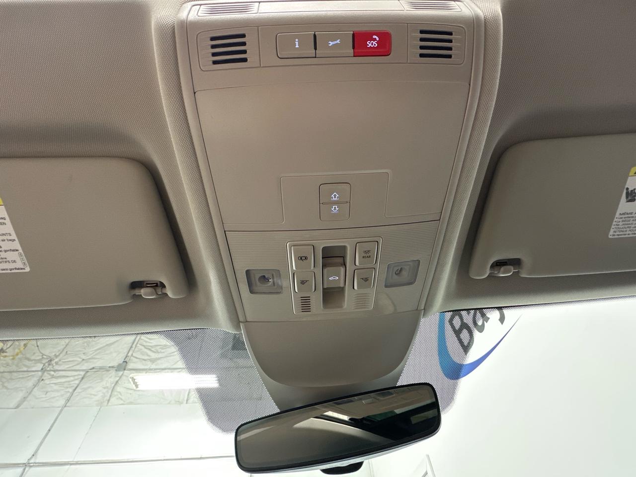 2024 Volkswagen Taos Comfortline 4dr Front-Wheel Drive Photo