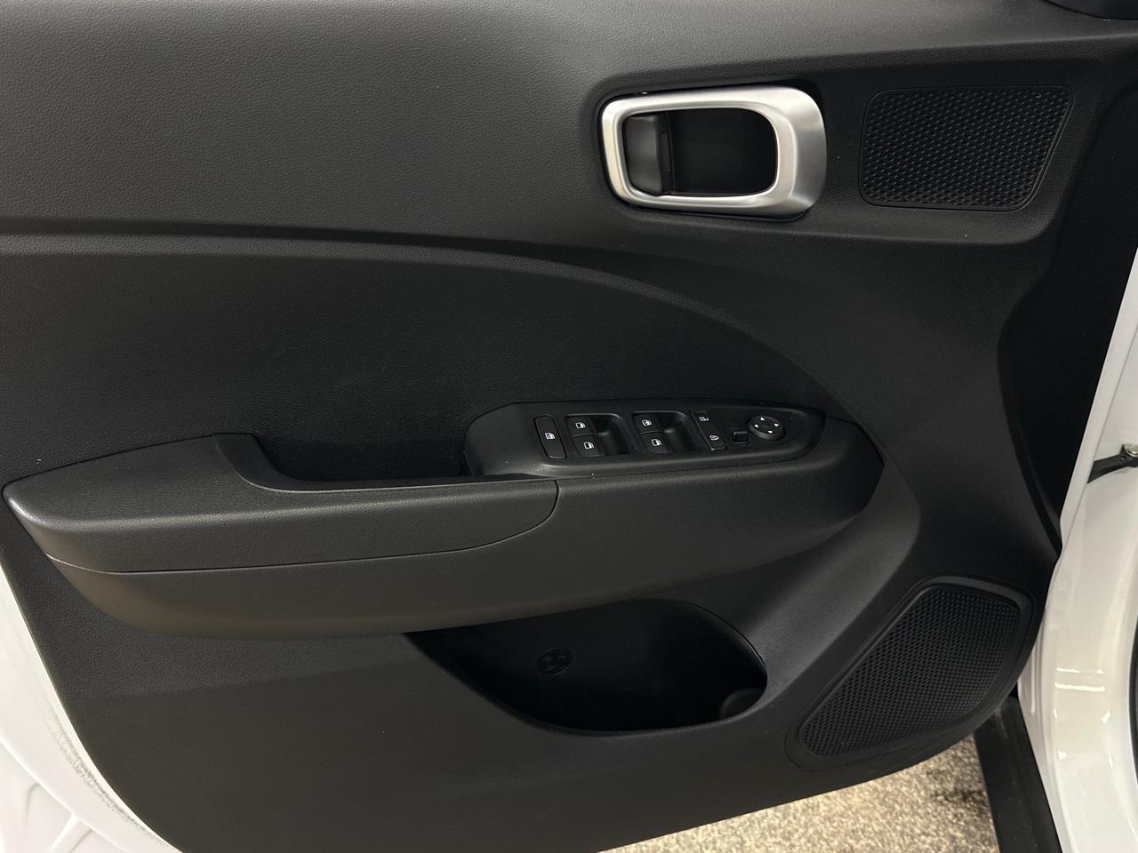 2024 Hyundai Venue Preferred 4dr Front-Wheel Drive Photo