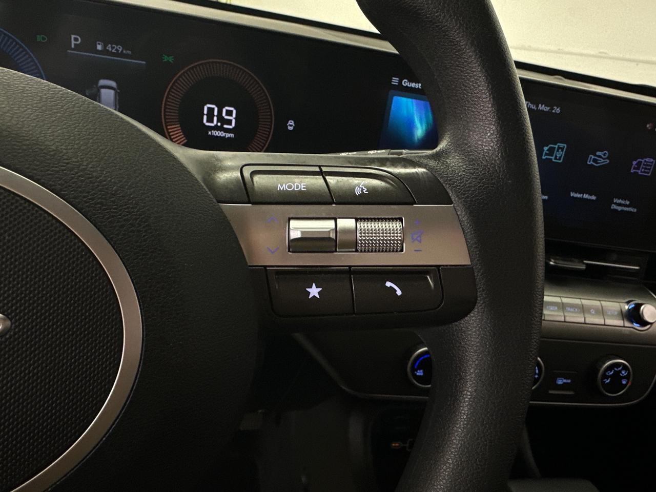 2025 Hyundai KONA 2.0L Essential 4dr Front-Wheel Drive Photo