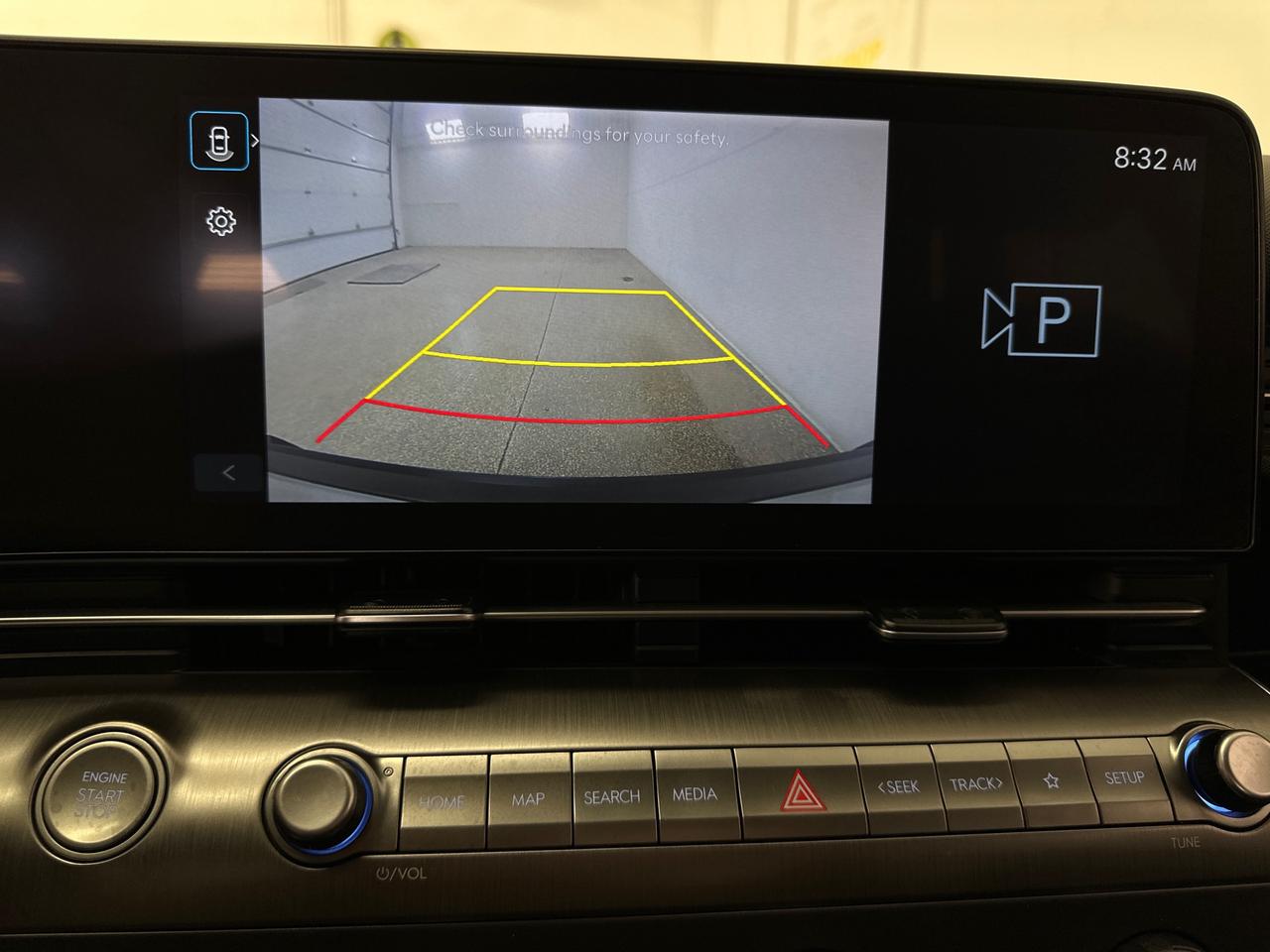 2025 Hyundai KONA 2.0L Essential 4dr Front-Wheel Drive Photo