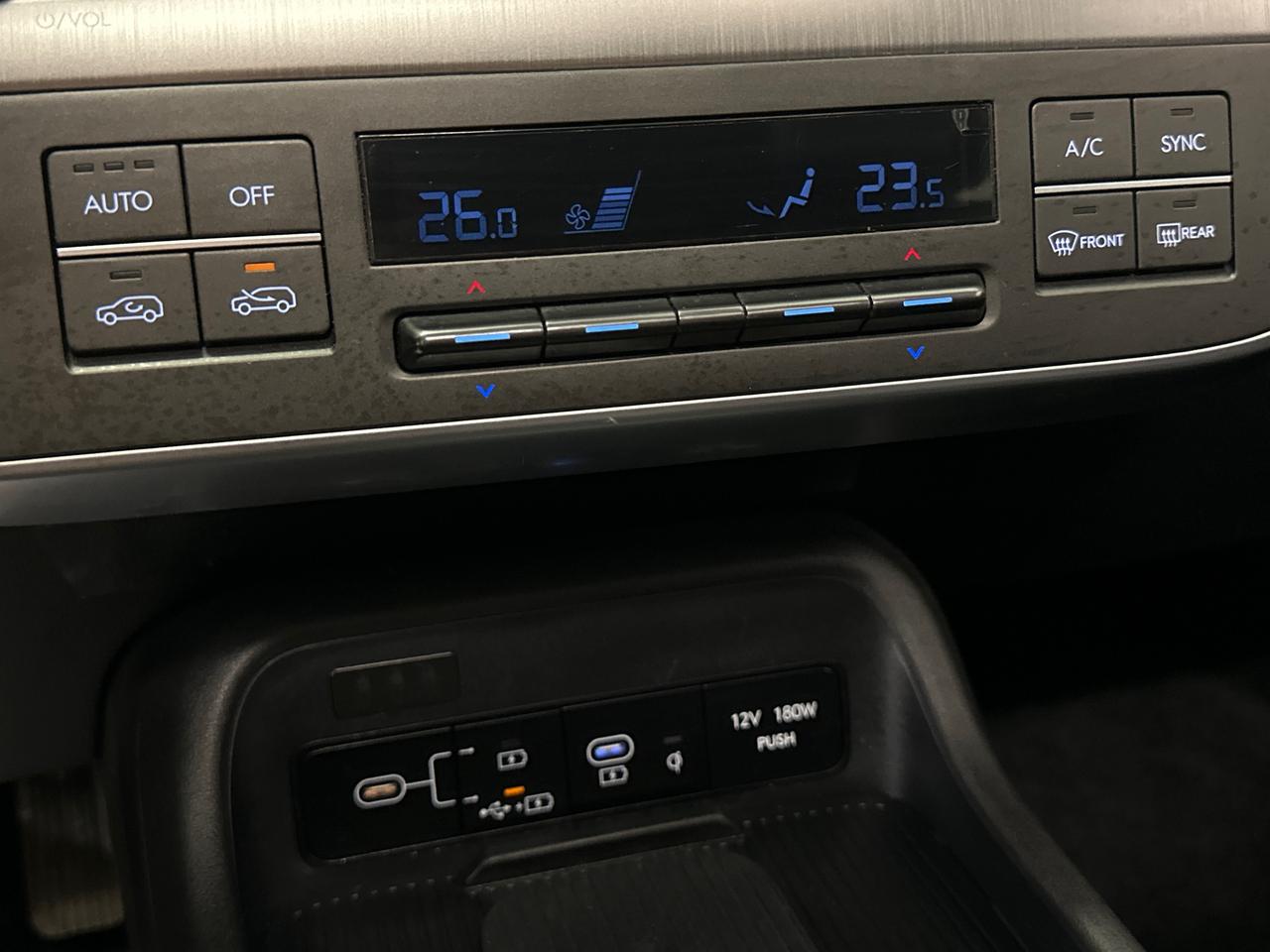 2025 Hyundai KONA 2.0L Preferred w/Trend Package 4dr All-Wheel Drive Photo