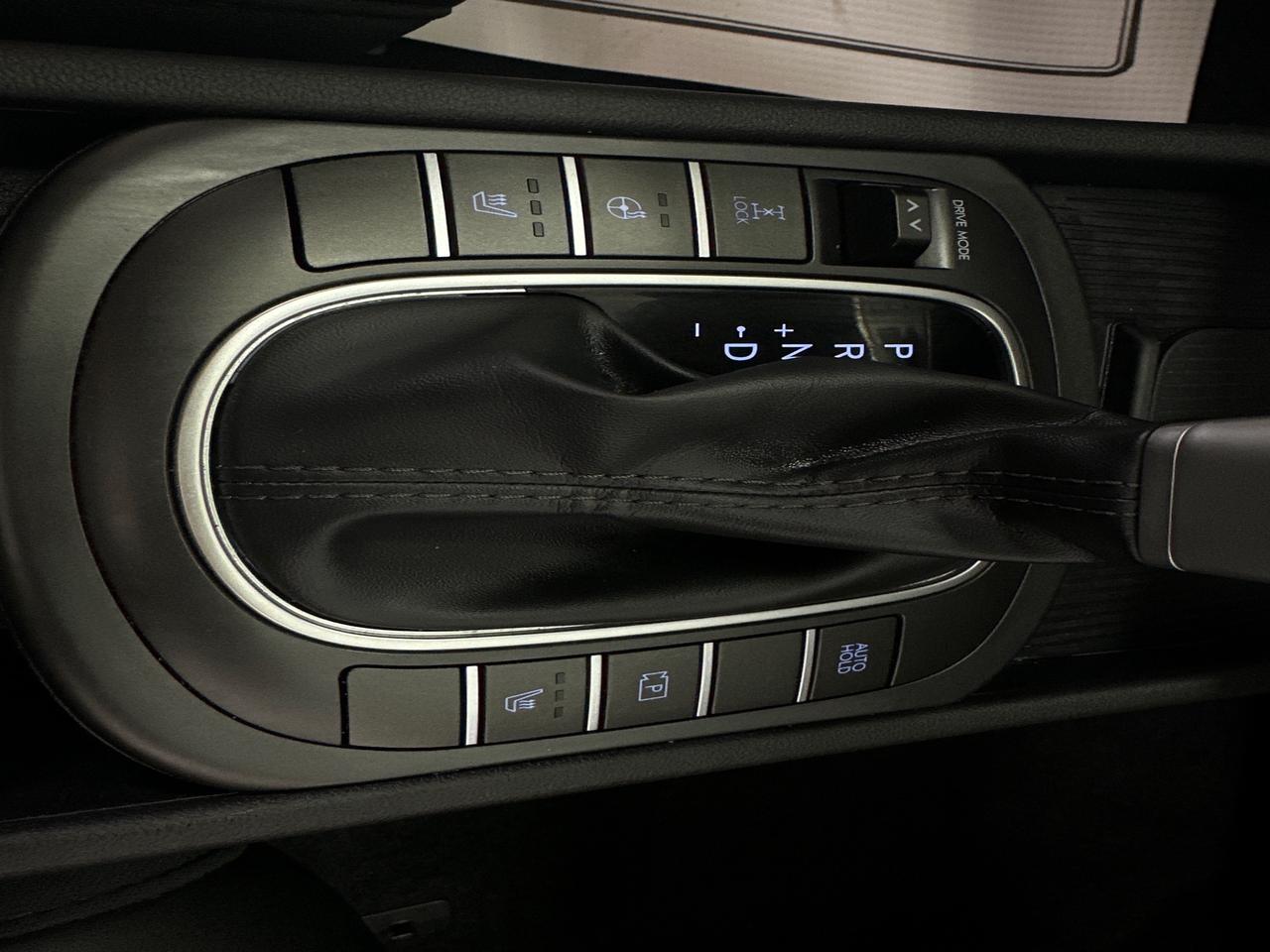 2025 Hyundai KONA 2.0L Preferred w/Trend Package 4dr All-Wheel Drive Photo