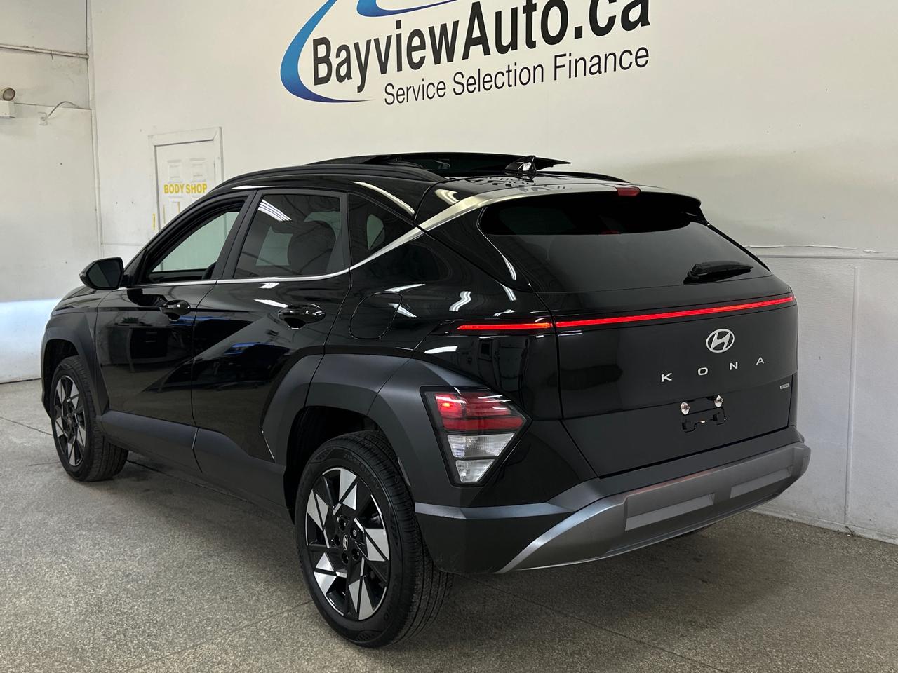 2025 Hyundai KONA 2.0L Preferred w/Trend Package 4dr All-Wheel Drive Photo4