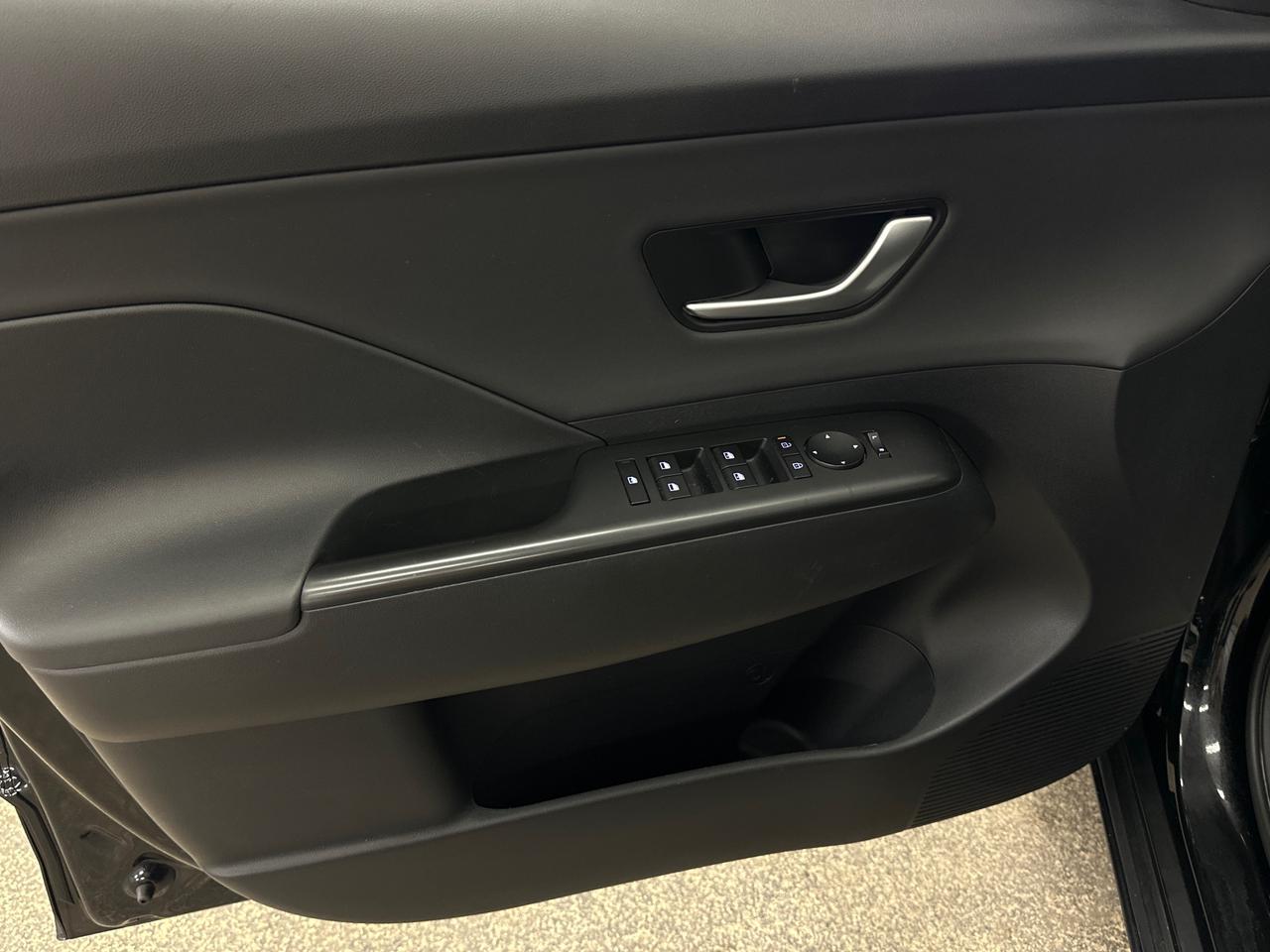 2025 Hyundai KONA 2.0L Preferred w/Trend Package 4dr All-Wheel Drive Photo