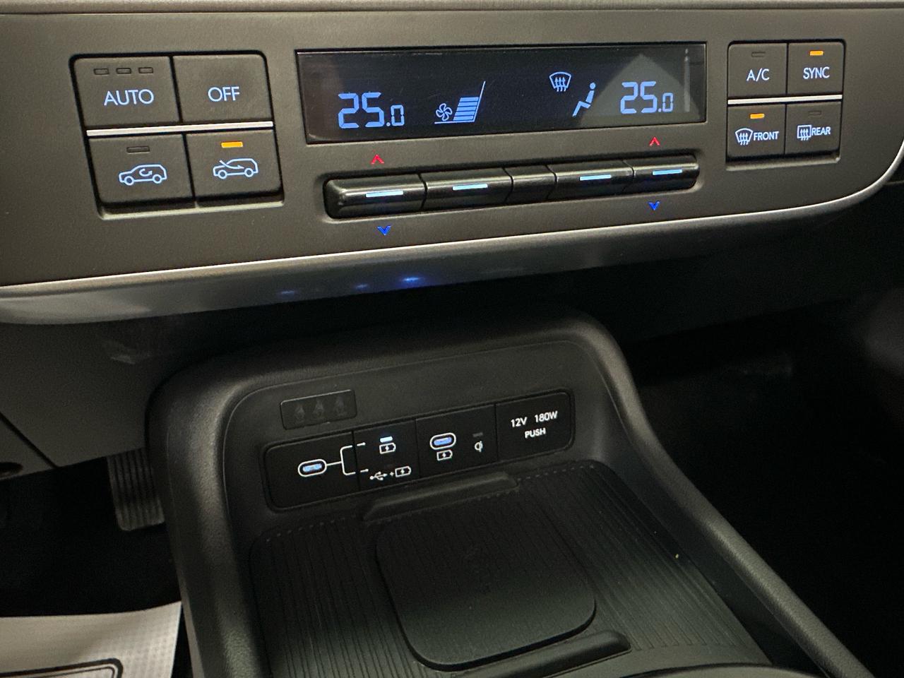 2025 Hyundai KONA 2.0L Preferred w/Trend Package 4dr All-Wheel Drive Photo