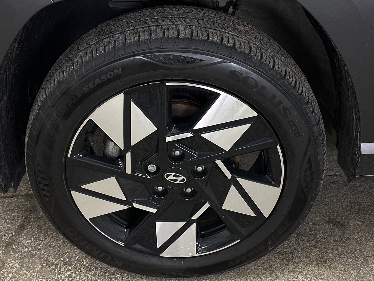 2025 Hyundai KONA 2.0L Preferred w/Trend Package 4dr All-Wheel Drive Photo