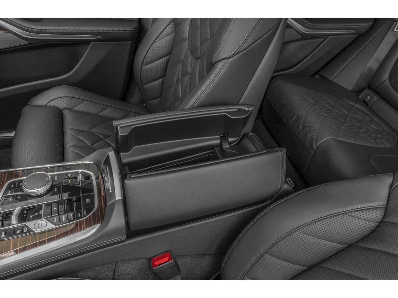 2026 BMW X5 X5 xDrive50e Plug-In Hybrid Photo