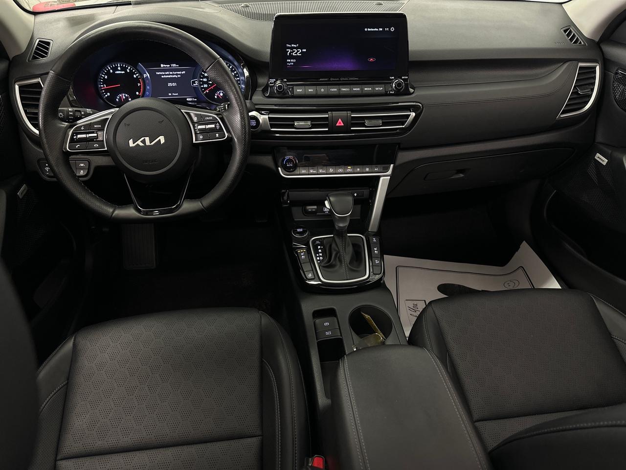 2023 Kia Seltos SX Turbo w/Black Interior 4dr All-Wheel Drive Photo