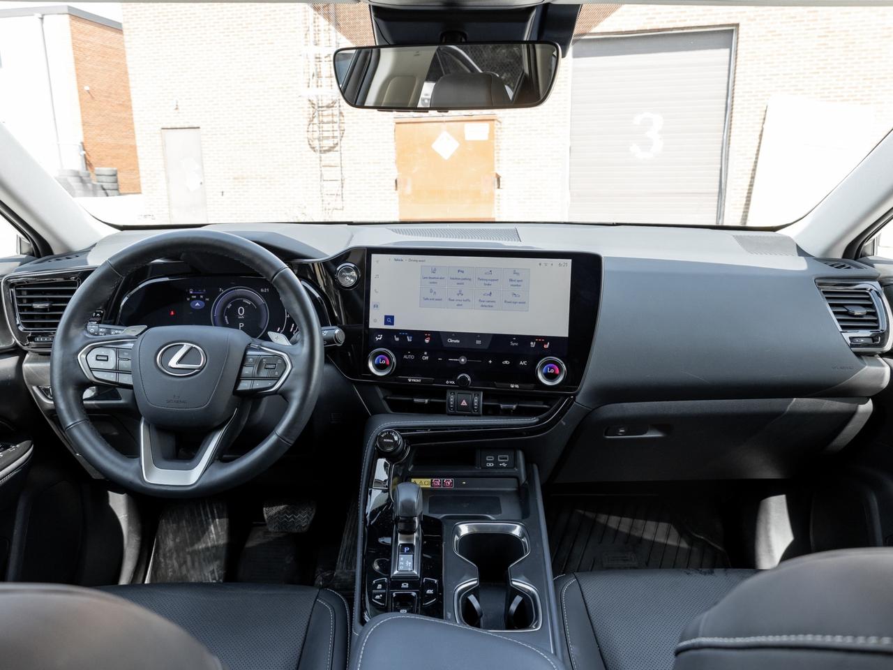 2023 Lexus NX NX 350h AWD Photo