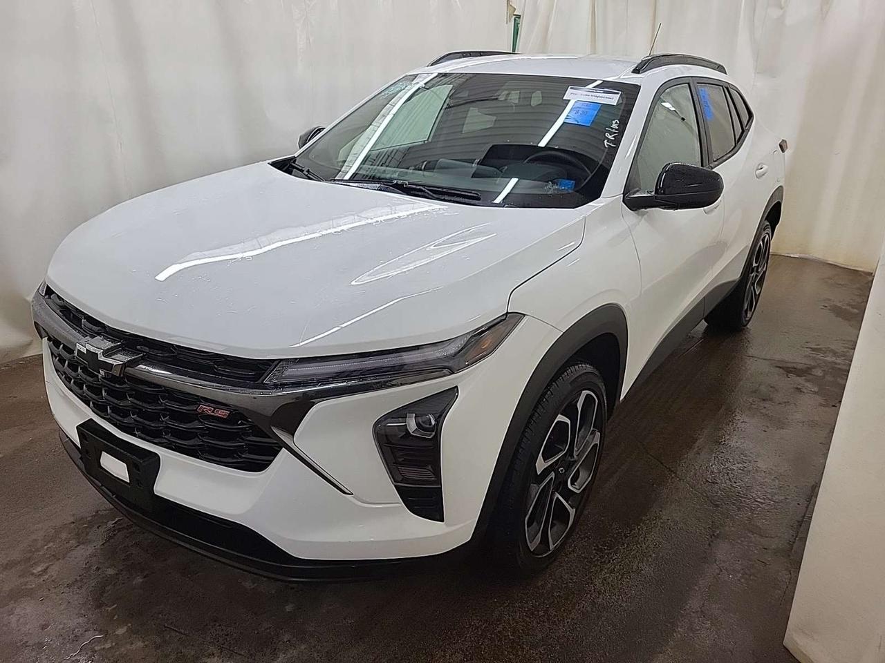 2025 Chevrolet Trax 2RS 4dr Front-Wheel Drive Photo0