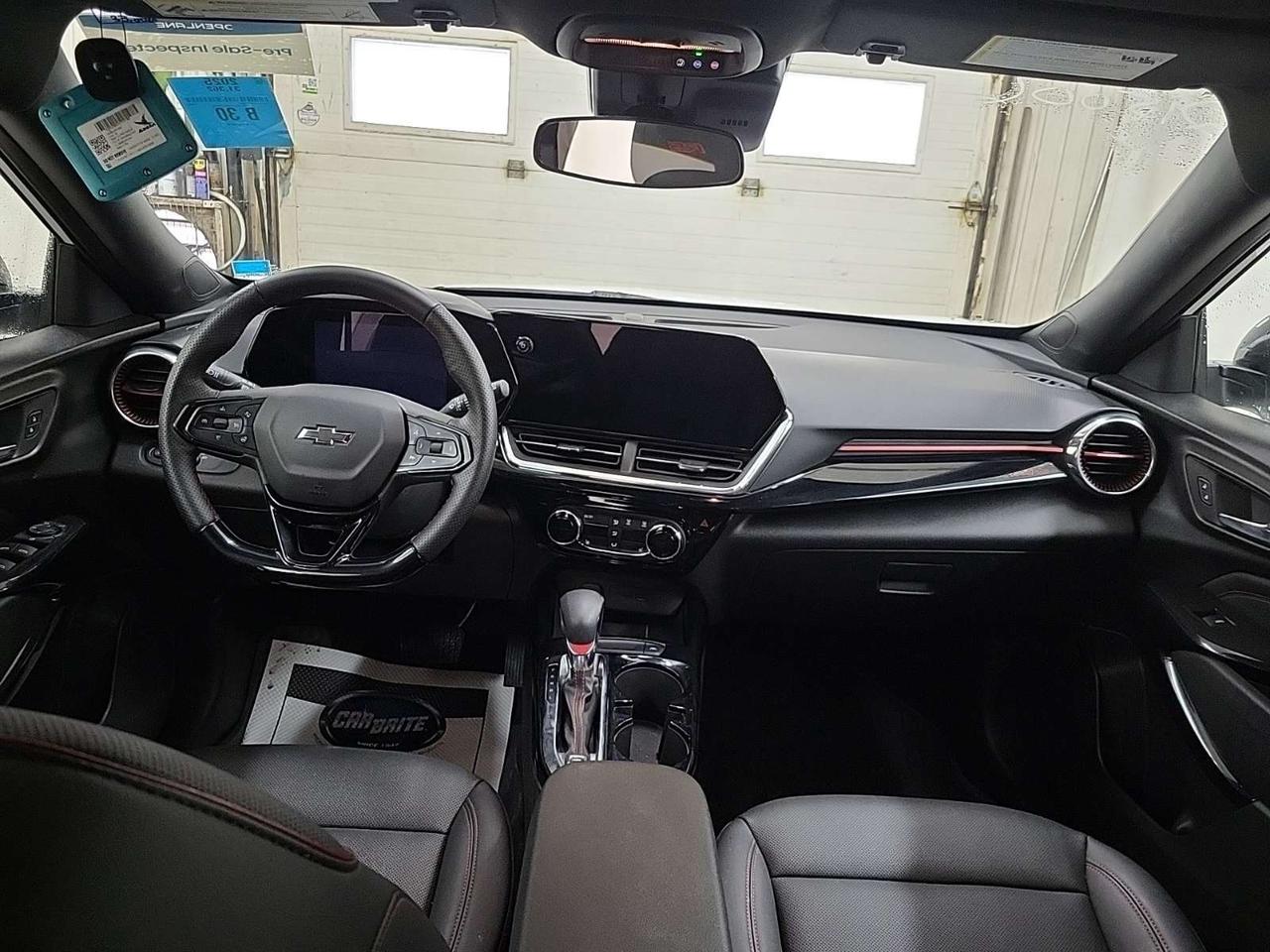 2025 Chevrolet Trax 2RS 4dr Front-Wheel Drive Photo1