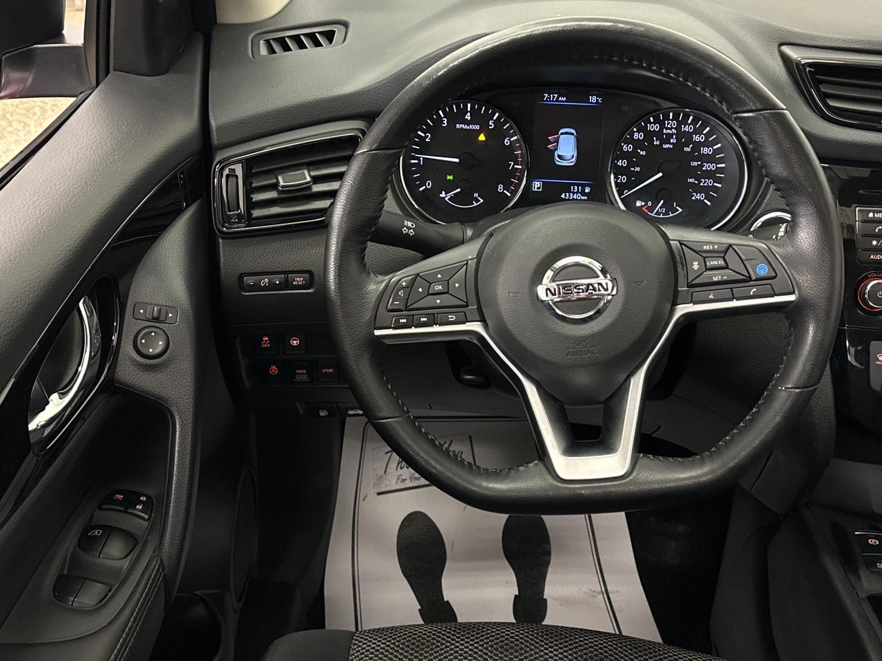 2023 Nissan Qashqai SV 4dr All-wheel Drive Photo