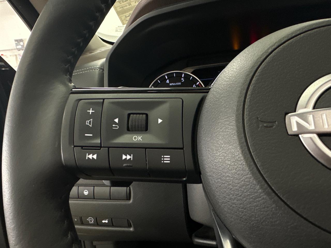 2023 Nissan Rogue SV Midnight Edition 4dr All-Wheel Drive Sport Utility Photo